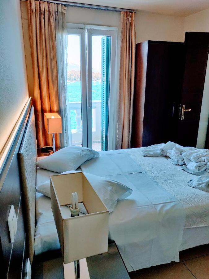 The Manessi City Boutique Hotel Poros Town Ngoại thất bức ảnh