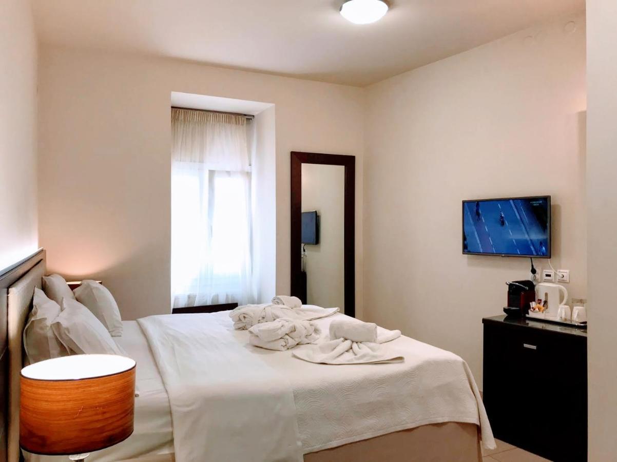 The Manessi City Boutique Hotel Poros Town Ngoại thất bức ảnh