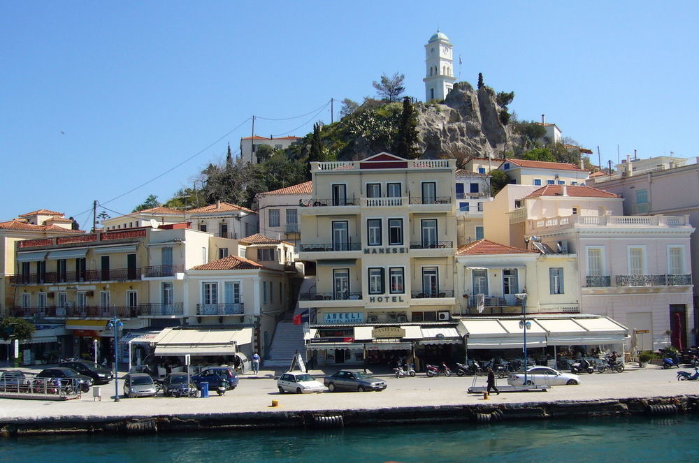 The Manessi City Boutique Hotel Poros Town Ngoại thất bức ảnh