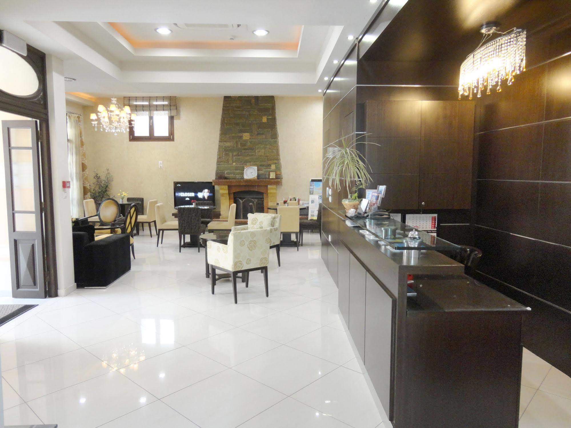 The Manessi City Boutique Hotel Poros Town Ngoại thất bức ảnh